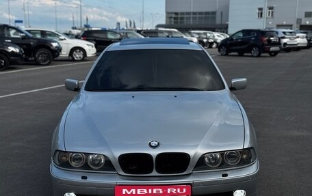 BMW 5 серия, 2002 год, 925 000 рублей, 3 фотография