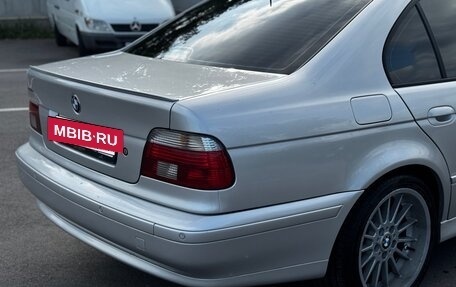 BMW 5 серия, 2002 год, 925 000 рублей, 11 фотография