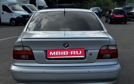 BMW 5 серия, 2002 год, 925 000 рублей, 12 фотография