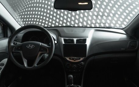 Hyundai Solaris II рестайлинг, 2014 год, 895 000 рублей, 8 фотография