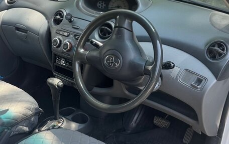 Toyota Vitz, 2002 год, 399 000 рублей, 14 фотография