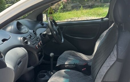 Toyota Vitz, 2002 год, 399 000 рублей, 10 фотография