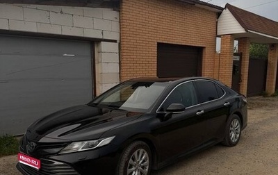 Toyota Camry, 2018 год, 2 000 000 рублей, 1 фотография