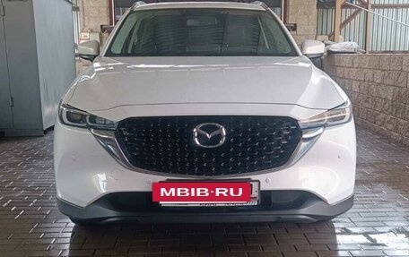 Mazda CX-5 II, 2023 год, 3 650 000 рублей, 2 фотография