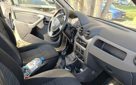 Renault Logan I, 2012 год, 410 000 рублей, 2 фотография