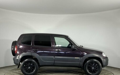 Chevrolet Niva I рестайлинг, 2017 год, 755 000 рублей, 11 фотография