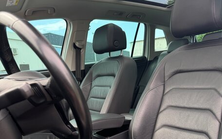 Volkswagen Tiguan II, 2019 год, 2 950 000 рублей, 10 фотография