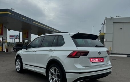 Volkswagen Tiguan II, 2019 год, 2 950 000 рублей, 7 фотография