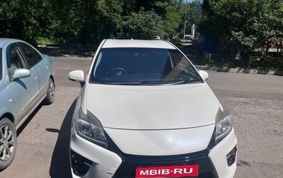 Toyota Prius, 2013 год, 1 600 000 рублей, 1 фотография