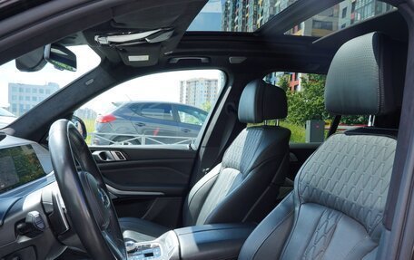 BMW X5, 2019 год, 5 400 000 рублей, 11 фотография
