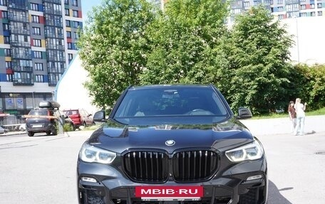 BMW X5, 2019 год, 5 400 000 рублей, 2 фотография