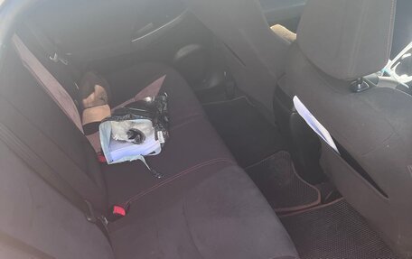 Toyota Prius, 2013 год, 1 600 000 рублей, 8 фотография