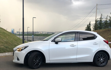 Mazda Demio IV, 2015 год, 1 109 000 рублей, 3 фотография