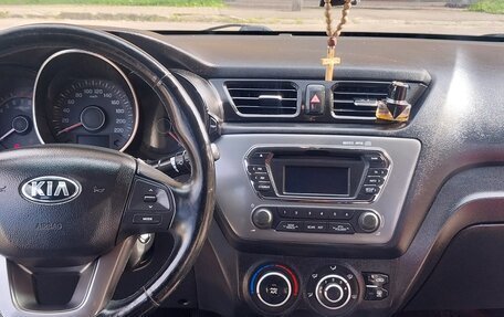 KIA Rio III рестайлинг, 2014 год, 1 050 000 рублей, 11 фотография