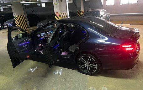Mercedes-Benz E-Класс, 2018 год, 3 350 000 рублей, 5 фотография