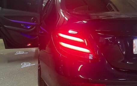Mercedes-Benz E-Класс, 2018 год, 3 350 000 рублей, 7 фотография