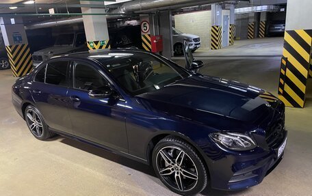 Mercedes-Benz E-Класс, 2018 год, 3 350 000 рублей, 8 фотография