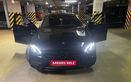 Mercedes-Benz E-Класс, 2018 год, 3 350 000 рублей, 2 фотография