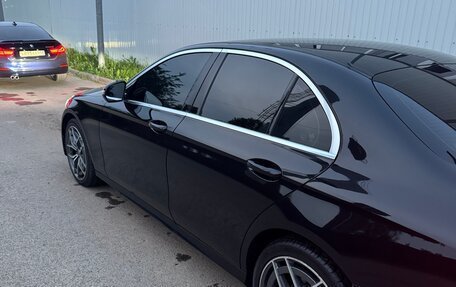 Mercedes-Benz E-Класс, 2020 год, 3 600 000 рублей, 8 фотография
