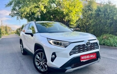 Toyota RAV4, 2021 год, 4 780 000 рублей, 1 фотография