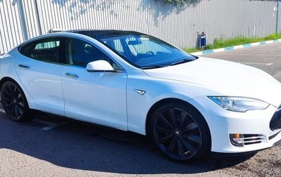 Tesla Model S I, 2013 год, 1 700 000 рублей, 1 фотография