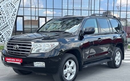 Toyota Land Cruiser 200, 2010 год, 2 850 000 рублей, 2 фотография