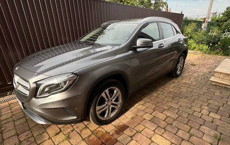 Mercedes-Benz GLA, 2015 год, 1 980 000 рублей, 2 фотография