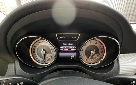 Mercedes-Benz GLA, 2015 год, 1 980 000 рублей, 9 фотография