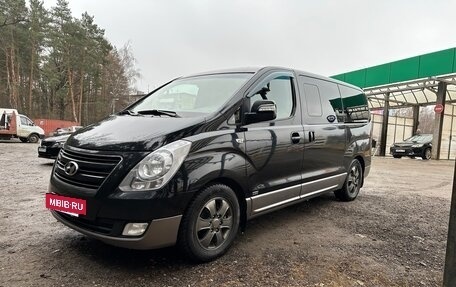 Hyundai Grand Starex Grand Starex I рестайлинг 2, 2008 год, 1 400 000 рублей, 4 фотография