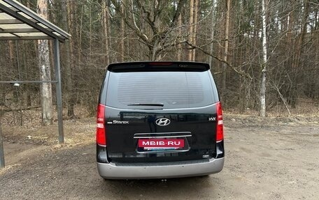 Hyundai Grand Starex Grand Starex I рестайлинг 2, 2008 год, 1 400 000 рублей, 6 фотография