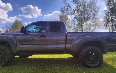 Toyota Tacoma III, 2007 год, 3 100 000 рублей, 2 фотография