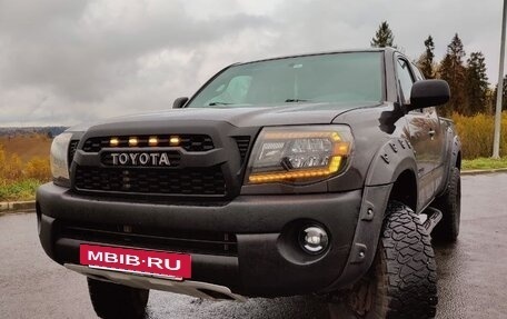 Toyota Tacoma III, 2007 год, 3 100 000 рублей, 12 фотография