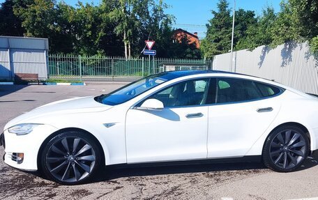 Tesla Model S I, 2013 год, 1 700 000 рублей, 5 фотография