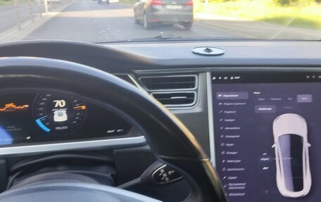 Tesla Model S I, 2013 год, 1 700 000 рублей, 14 фотография