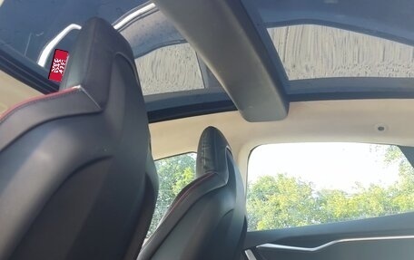 Tesla Model S I, 2013 год, 1 700 000 рублей, 11 фотография