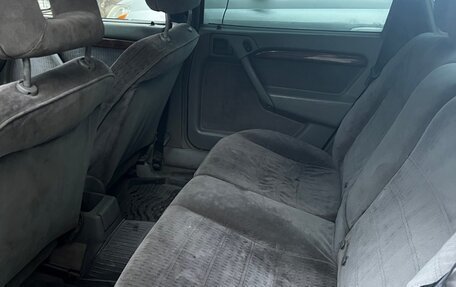 Opel Vectra A, 1993 год, 110 000 рублей, 8 фотография