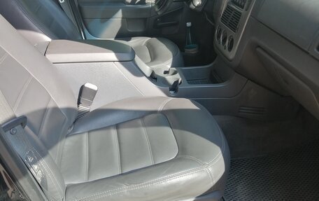 Ford Explorer III, 2003 год, 800 000 рублей, 2 фотография