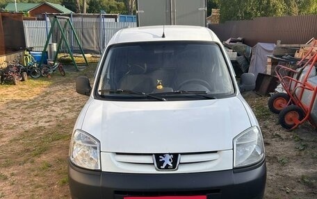 Peugeot Partner II рестайлинг 2, 2008 год, 550 000 рублей, 2 фотография