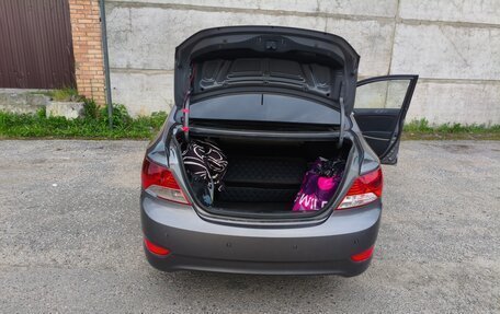Hyundai Solaris II рестайлинг, 2011 год, 1 000 050 рублей, 18 фотография