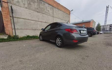 Hyundai Solaris II рестайлинг, 2011 год, 1 000 050 рублей, 27 фотография
