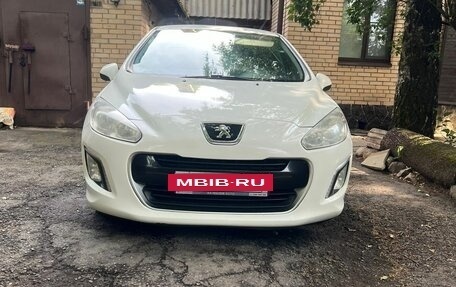 Peugeot 308 II, 2011 год, 600 000 рублей, 3 фотография