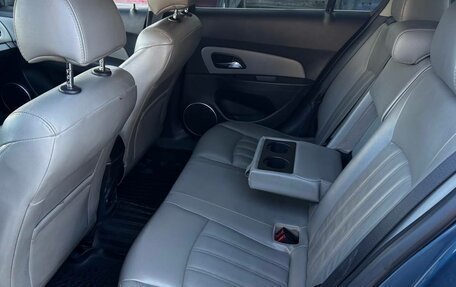 Chevrolet Cruze II, 2013 год, 700 000 рублей, 7 фотография