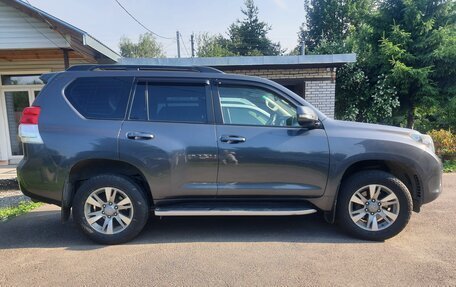 Toyota Land Cruiser Prado 150 рестайлинг 2, 2011 год, 2 950 000 рублей, 3 фотография