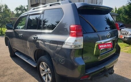 Toyota Land Cruiser Prado 150 рестайлинг 2, 2011 год, 2 950 000 рублей, 5 фотография