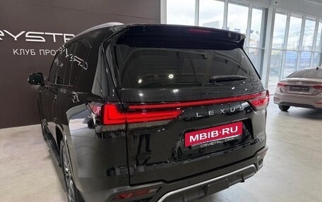 Lexus LX, 2022 год, 13 900 000 рублей, 3 фотография