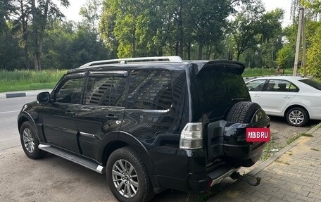 Mitsubishi Pajero IV, 2010 год, 1 810 000 рублей, 4 фотография