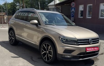 Volkswagen Tiguan II, 2018 год, 2 780 000 рублей, 1 фотография