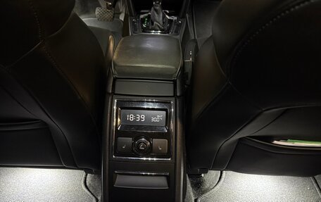Skoda Superb III рестайлинг, 2010 год, 1 000 000 рублей, 18 фотография