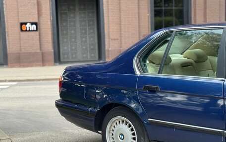 BMW 7 серия, 1990 год, 900 000 рублей, 8 фотография