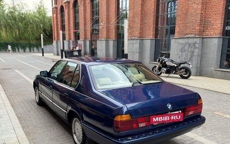 BMW 7 серия, 1990 год, 900 000 рублей, 2 фотография